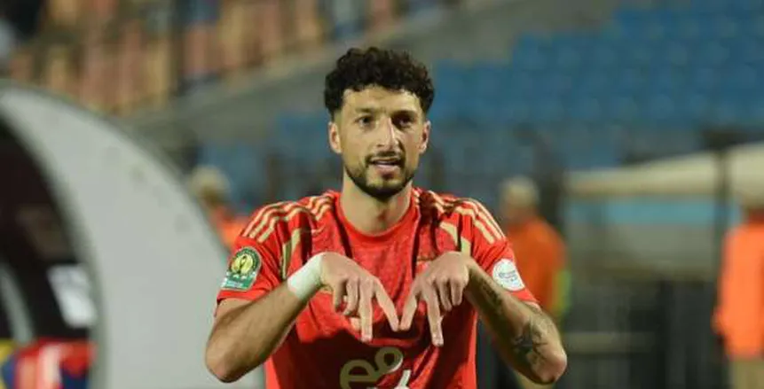 وسام أبو علي: نسعى لتحقيق فوز تاريخي مع الأهلي أمام صن داونز