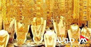 سعر الذهب يتراجع دون مستوى 3 آلاف دولار، وعيار 21 يتراجع أيضًا