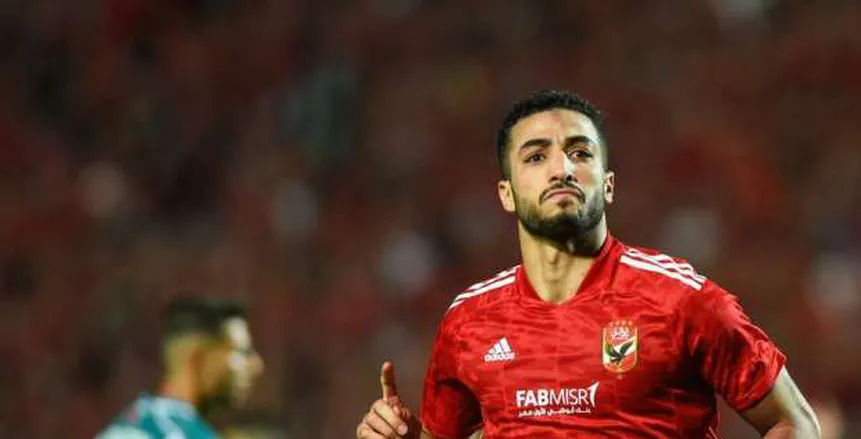 آخر مستجدات انضمام محمد عبد المنعم للأهلي كما يكشفها شوبير