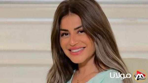 منة فضالي تثير قلق متابعيها بعد مشاركة صورة لوالدتها