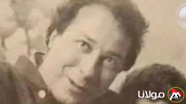 في ذكرى وفاته.. صور غير منشورة لصلاح السعدني مع ابنه أحمد | شاهد الآن