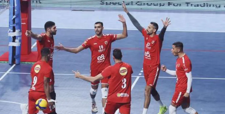 فوز “رجال طائرة الأهلي” على فريق الحرس الجمهوري الكونغولي في بطولة الأندية الإفريقية