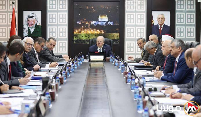 الحكومة الفلسطينية تطلق طلبات تقديم عروض لإنشاء مراكز إيواء مؤقتة للنازحين.