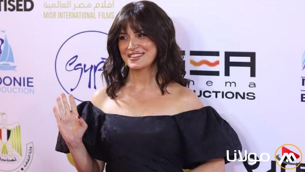 ريهام عبد الغفور تتألق في ليلة تكريمها بالإسكندرية عن فيلم سندريلا القصير