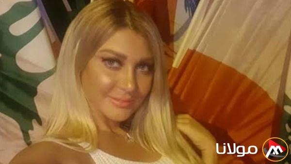 نقابة الموسيقيين توقف تصريح المطربة نانيتا اللبنانية بسبب تجاوزها للذوق العام