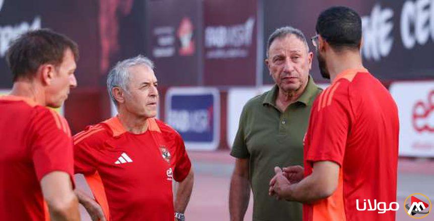 “الخطيب يرافق فريق الأهلي إلى جنوب أفريقيا لدعمهم في مواجهة صن داونز”