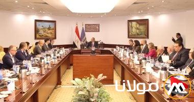 وزير الاتصالات يناقش جذب الاستثمارات خلال اجتماعه مع جمعية رجال الأعمال الفرنسية