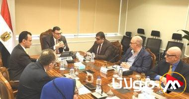 وزير الإسكان يشرف على تقدم تنفيذ مشروعات إعادة إحياء القاهرة الخديوية