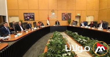 وزير الإسكان يراقب المشاريع السكنية في عدد من المحافظات والمدن الجديدة