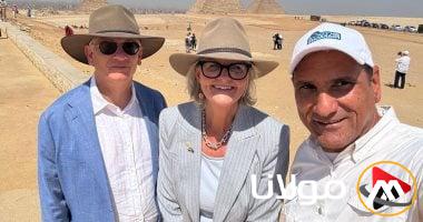 زيارة الحاكم العام لكومنولث أستراليا إلى المتحف المصري الكبير وأهرامات الجيزة تثير اهتمام الزوار
