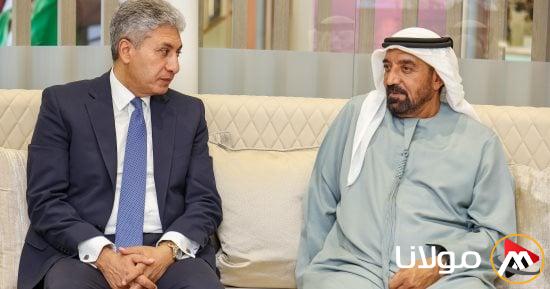 وزير السياحة يناقش تعزيز التعاون مع رئيس هيئة الطيران المدني الإماراتية
