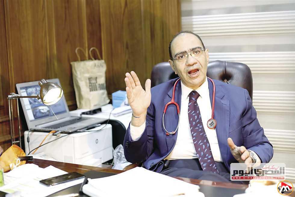 الدكتور حسام حسني: وسائل منع الحمل قد تؤدي إلى حدوث جلطات رئوية