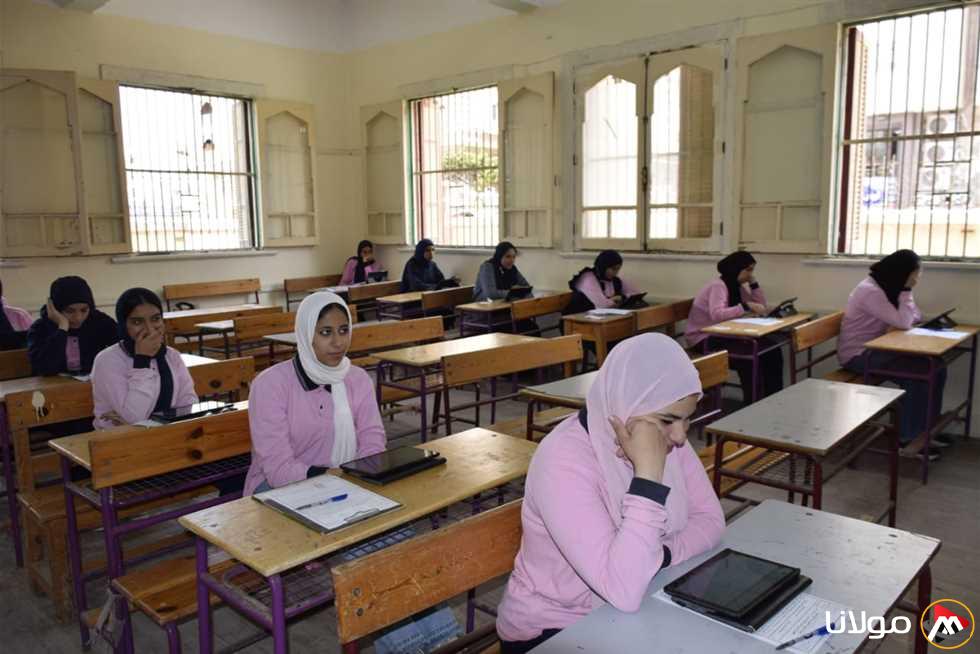 ينطلق غدًا… مواعيد امتحانات أبريل 2025 لصفوف النقل في الجيزة (المناهج والمواد الدراسية)