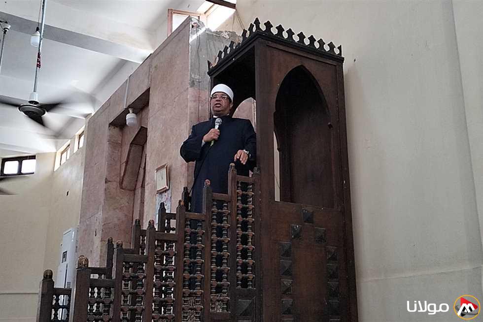 خطبة الجمعة اليوم من وزارة الأوقاف المصرية مكتوبة في عشر محافظات: تحذير من رشق القطارات
