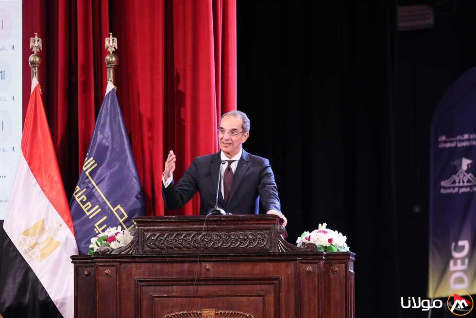 وزير الاتصالات يشارك في قمة “الرؤية الآلية” 2025