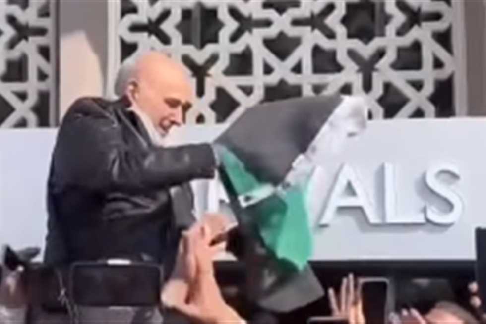 “رجل غائب عن وطنه لمدة 14 عاماً” .. جمال سليمان يتحدث عن أول زيارة له إلى سوريا (فيديو)