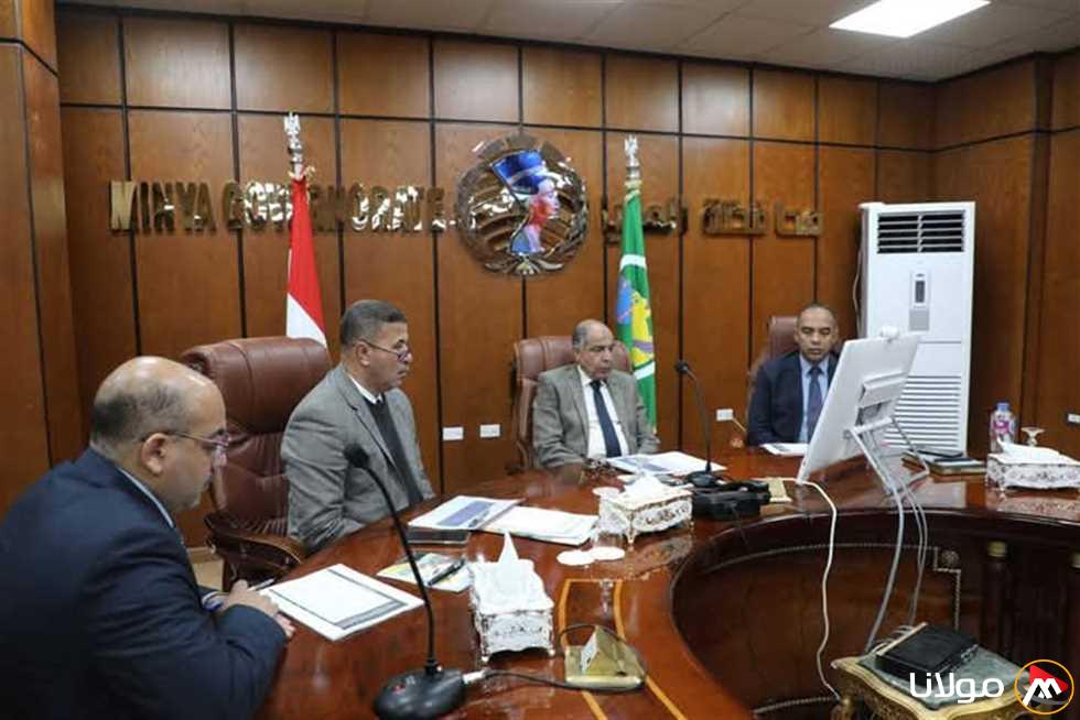 محافظ المنيا: مد خدمات الغاز والصرف الصحي لثلاث قرى في مركز مطاي