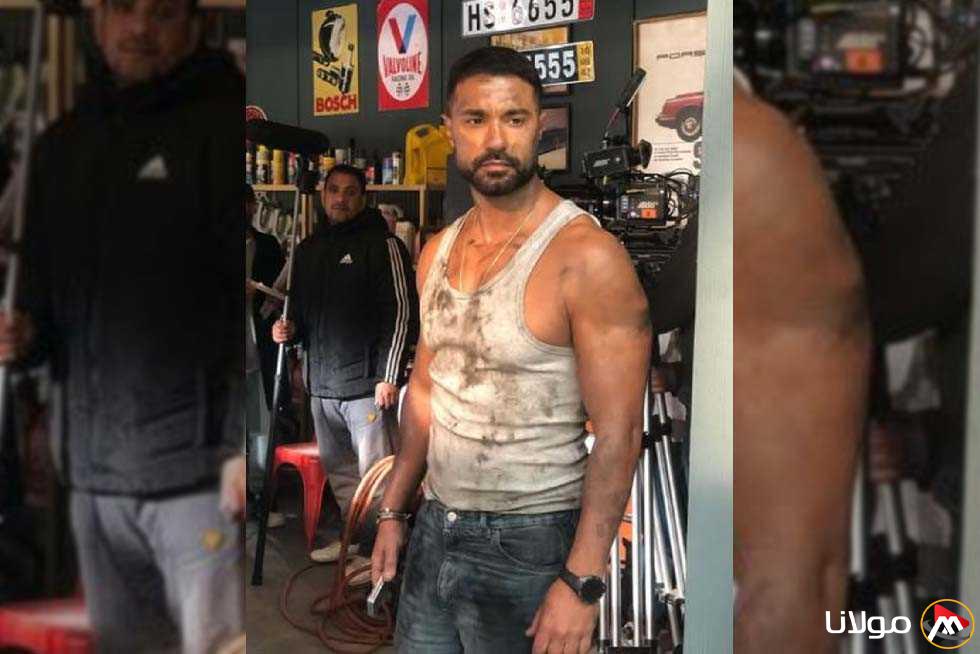 كريم فهمي يتحدث عن مقارنة مسلسله “وتقابل حبيب” بـ “نحب تاني ليه”: “كنت أشعر بالخوف”