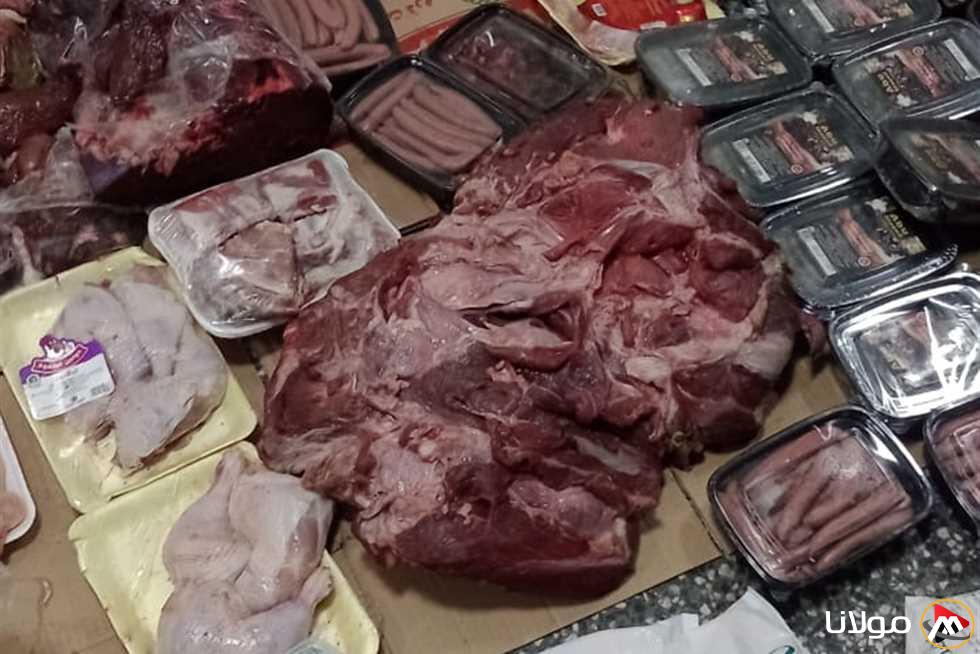 ضبط 180 كيلوغرامًا من الجبن والدهون غير المعروفة المصدر في منشأة ألبان بشبرا الخيمة.