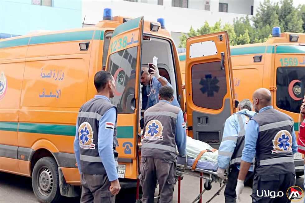 إصابة شخصين جراء حادث تصادم بين سيارة ودراجة نارية في المنيا