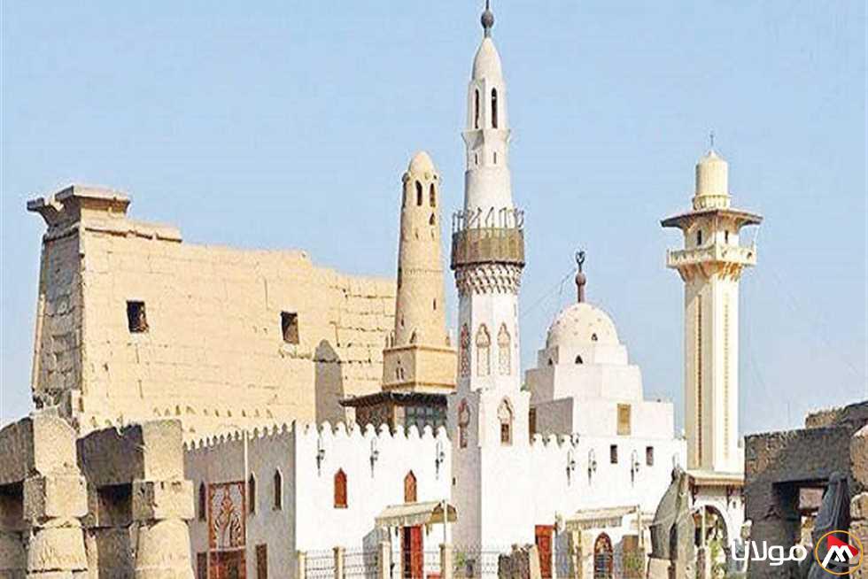 أوقات الصلاة في محافظات جمهورية مصر العربية يوم الجمعة 11 أبريل 2025: الفجر في القاهرة عند 4:03.