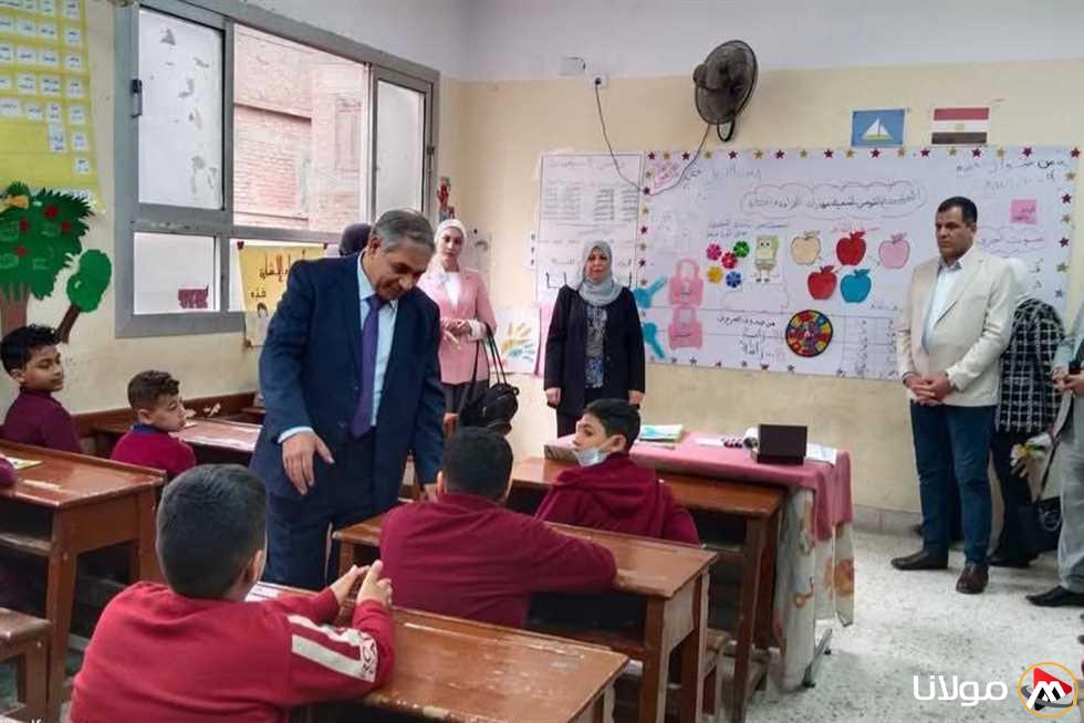 وفد من «الاختبارات الوطنية» و«اليونيسف» يثني على نجاح مبادرة تطوير مهارات القراءة في مدارس دمياط
