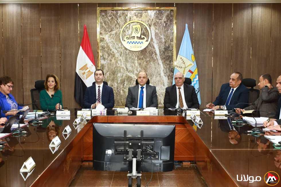 محافظ كفر الشيخ يستعرض طرق تعزيز مهارات مديري التخطيط الاستراتيجي في الوحدات المحلية
