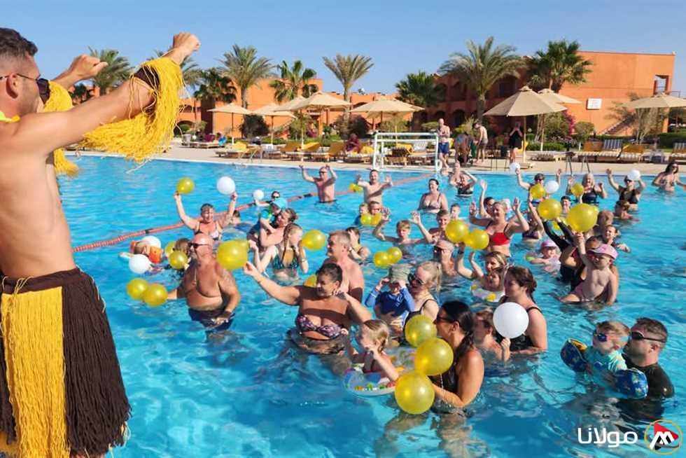 عيد الفصح يجذب العائلات الأوروبية ويضيء شواطئ الغردقة.. موسم احتفالي يرفع نسب الإشغال في الفنادق إلى 90%