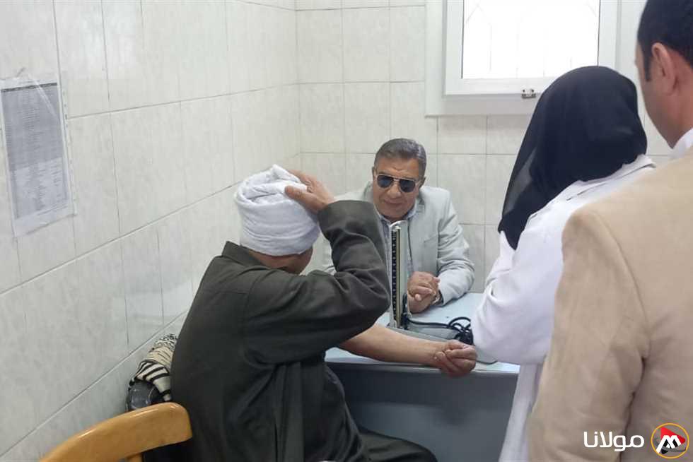 محافظ الدقهلية: 1665 شخصاً حصلوا على خدمات القافلة الطبية المجانية في قرية ميت أبو الحسين