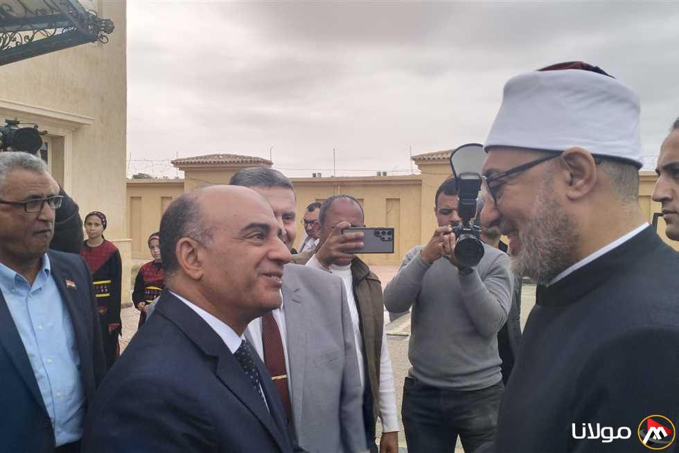 مفتي الجمهورية يزور مدينة العريش