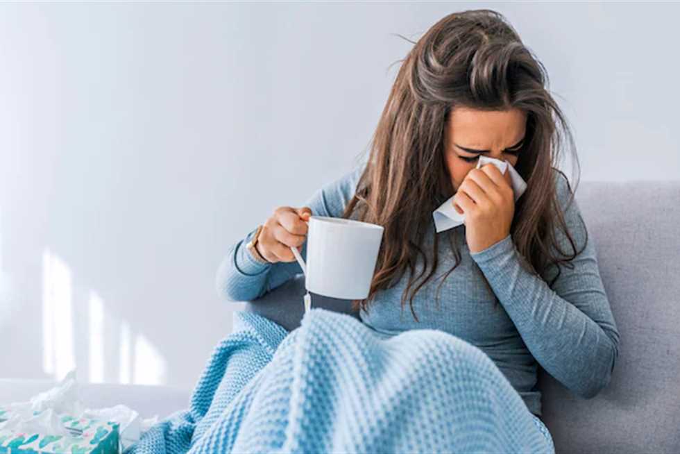 بعد زيادة سعره إلى 100 جنيه للكيلو.. ما هي الخيارات المتاحة بديلاً عن الليمون عند الإصابة بنزلات البرد؟
