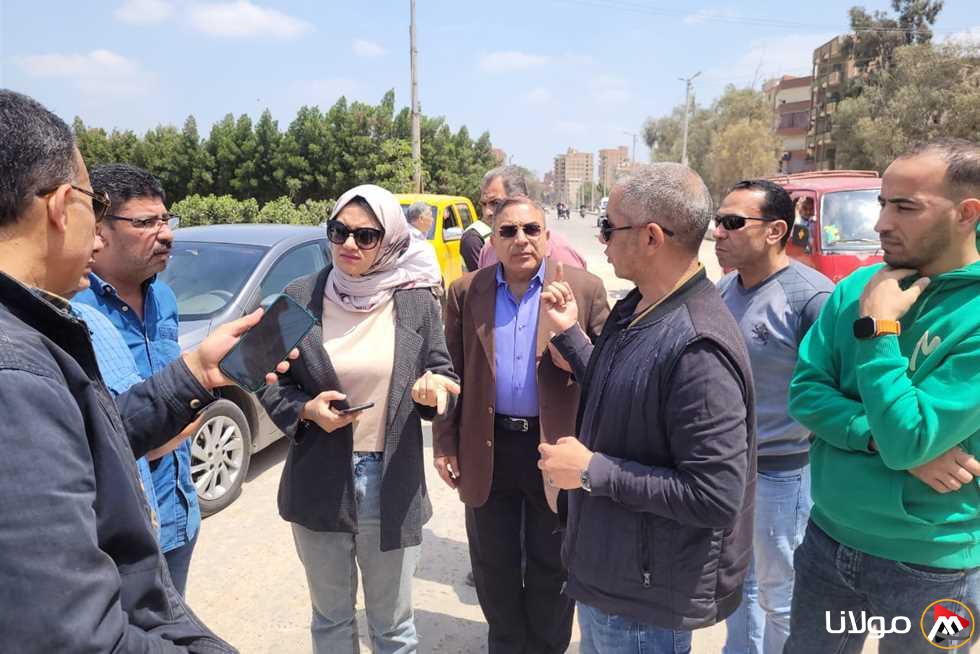 نائب محافظ القليوبية يشرف على تنفيذ خطة رصف طرق مدينة بنها