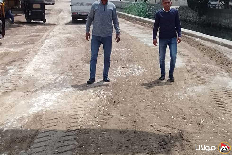 استعدادًا لاحتفالات شم النسيم.. تنظيف الطرق وإزالة المخلفات والقمامة حول كنائس الجيزة (صور)