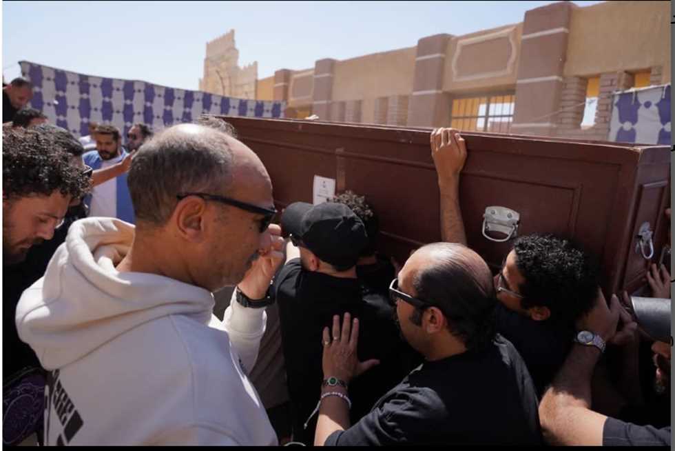 أحمد فهيم يودّع الراحل سليمان عيد بكلمات مؤثرة: “مصر كاملة حزينة.. وداعًا يا صديقي”