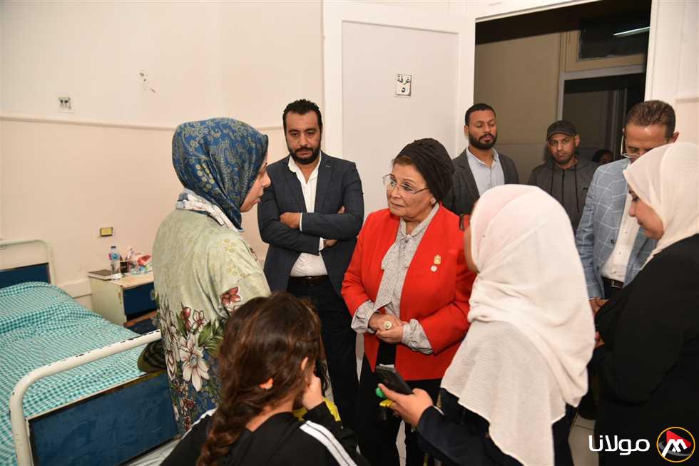نائب وزير الصحة يقوم بزيارة مستشفى الماترنتيه في الإسكندرية