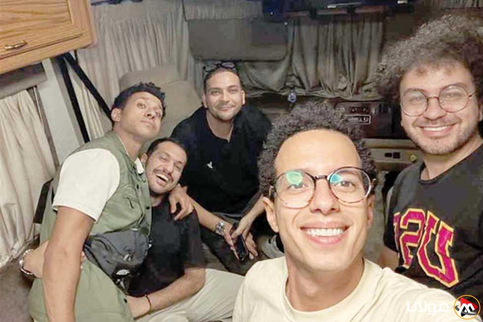 السينما الشبابية تتألق.. فيلم سيكو سيكو يهيمن على شباك التذاكر بالأرقام المذهلة