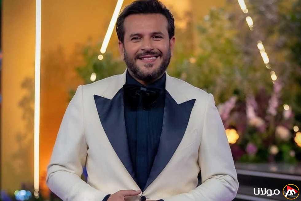 رحيل الإعلامي صبحي عطري بعد مسيرة حافلة بتقديم البرامج الفنية ومقابلات مع نجوم الفن.