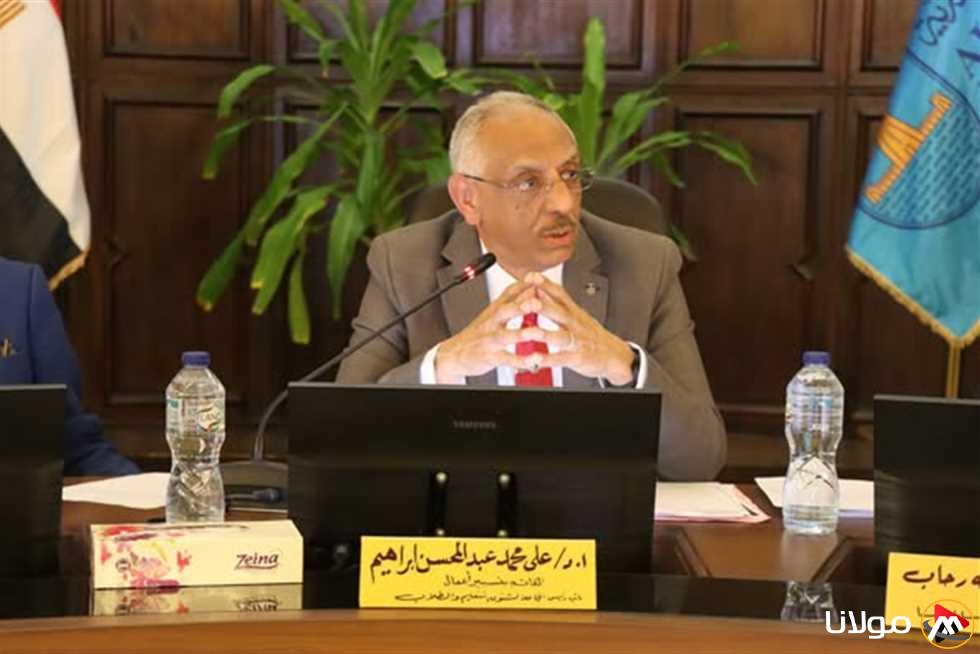 استعدادات وتنظيمات لوجستية لامتحانات الفصل الدراسي الثاني في جامعة الإسكندرية