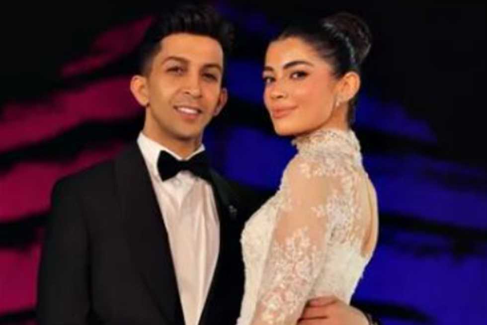 هشام جمال يتحدث عن زفافه من ليلى زاهر: «صراحة ما عندنا كلمات»