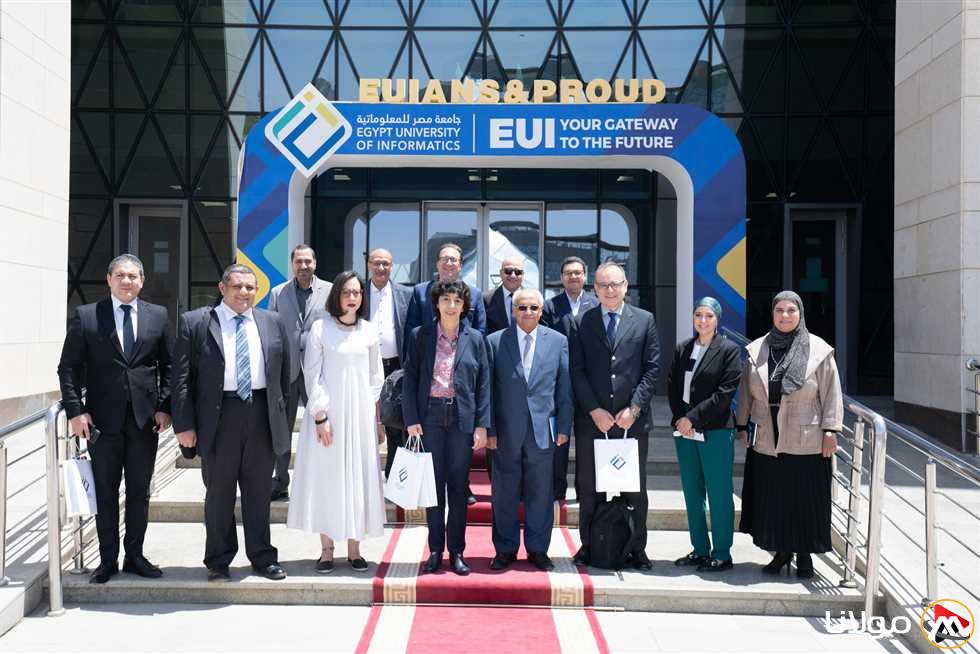 رئيس جامعة مصر للمعلوماتية يلتقي وفدًا إيطاليًا لاستكشاف فرص العمل المستقبلية