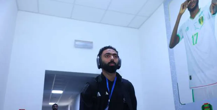وصول فريق الأهلي إلى ملعب شيخا ولد بيديا استعدادًا لمواجهة فريق الهلال