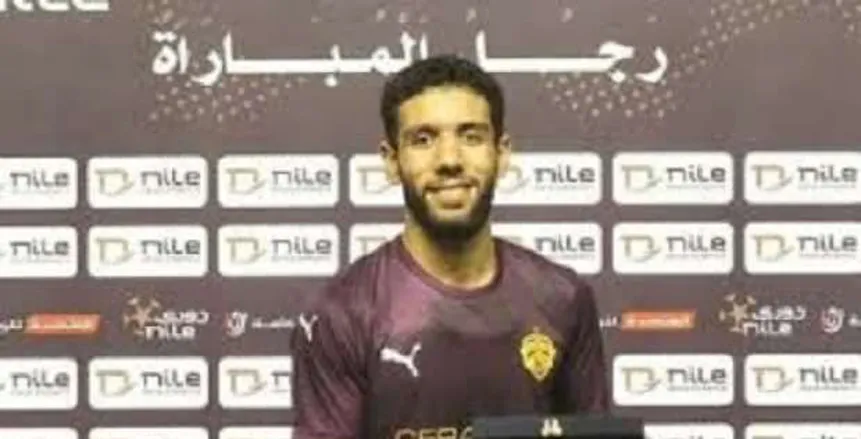 زيارة ياسين الملاح لأحمد قندوسي في المستشفى
