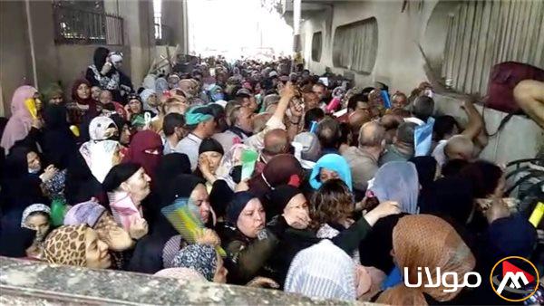 ازدحام كبير أمام بنك مصر بعد طرح شهادة الادخار الجديدة ذات العائد المضمون والمميز.. تعرف على كيفية الحصول عليها أونلاين أو من فروع البنك!