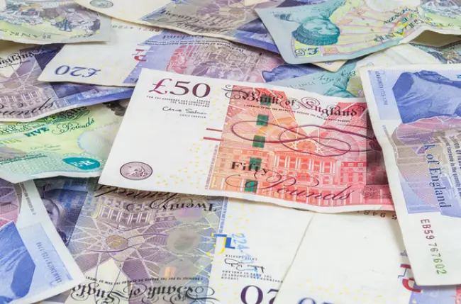 “سعر الجنيه الإسترليني اليوم: انخفاض ملحوظ الأربعاء 23 أبريل 2025”