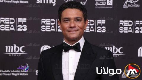 آسر ياسين يتحدث عن تجربته في الملاهي مع طفله