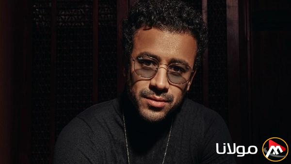 أحمد داود يقوم بتوقيع فيلم “إذما” الذي كتبه وأخرجه محمد صادق