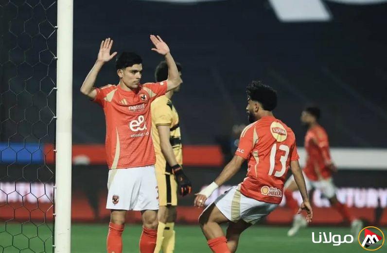 اكتشف كواليس حديث أشرف بن شرقي مع محمد شوقي أثناء مباراة صنداونز