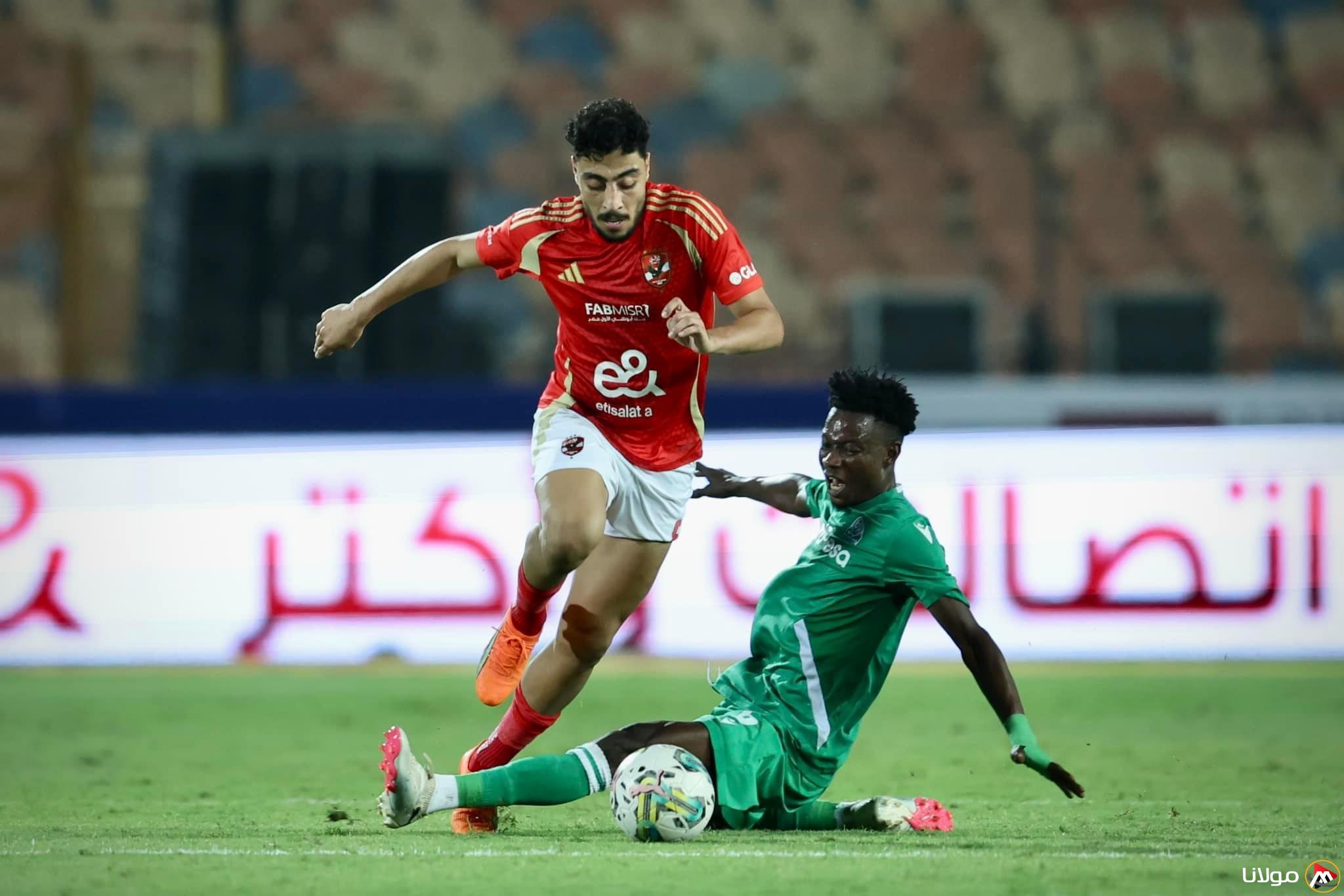 محمد ثابت يكشف: كيف يُدرس تعامل الأهلي مع أكرم توفيق