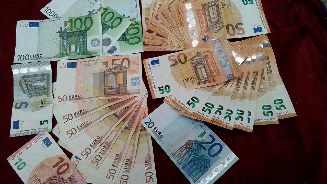 سعر اليورو الحالي في البنك الأهلي بمصر بتاريخ 20 أبريل 2025 – تحديث جديد