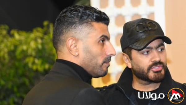 ظهور محمد سامي الأول في عزاء والدة رامي صبري بعد قرار اعتزاله الدراما التلفزيونية